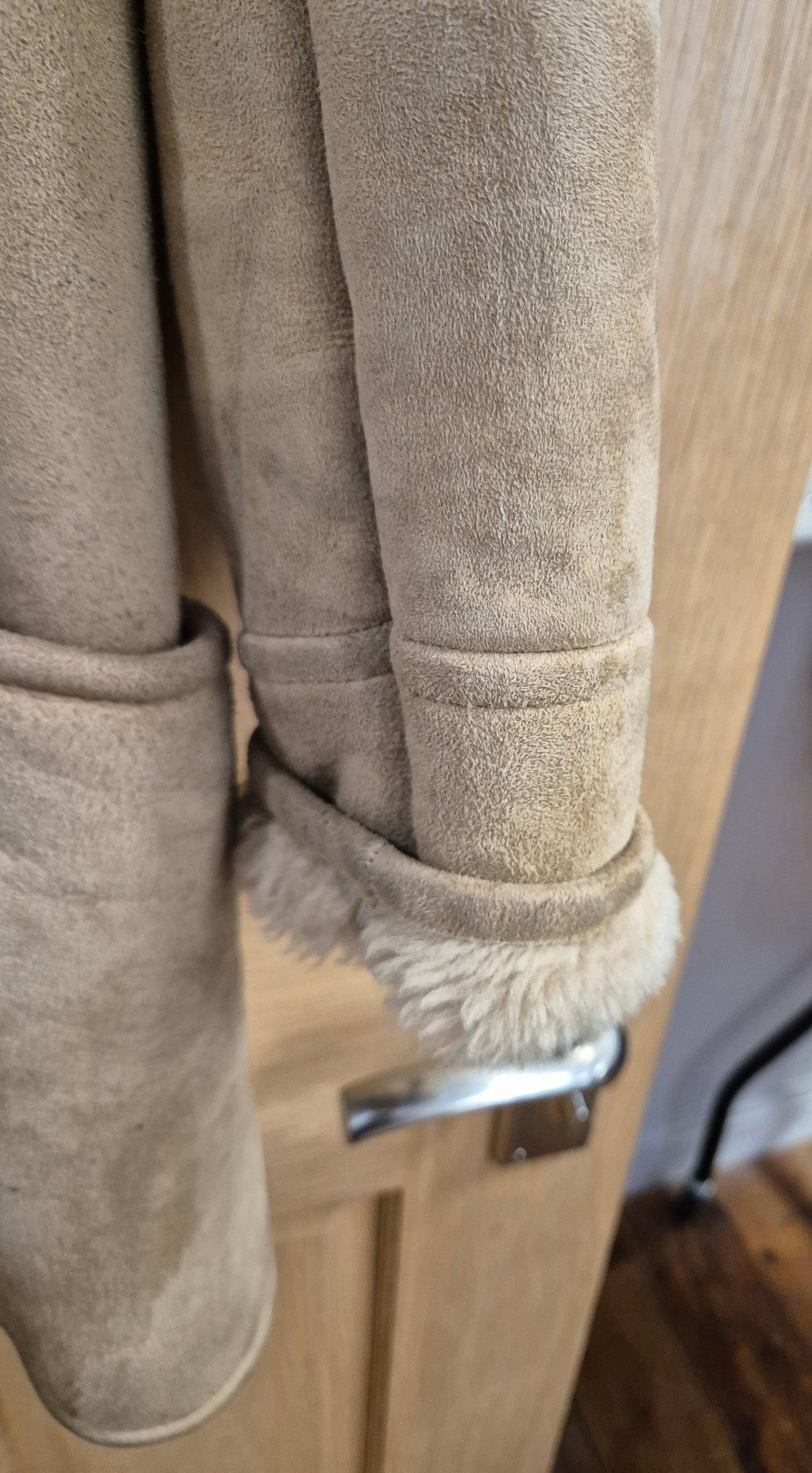 Vintage sheepskin coat size 12