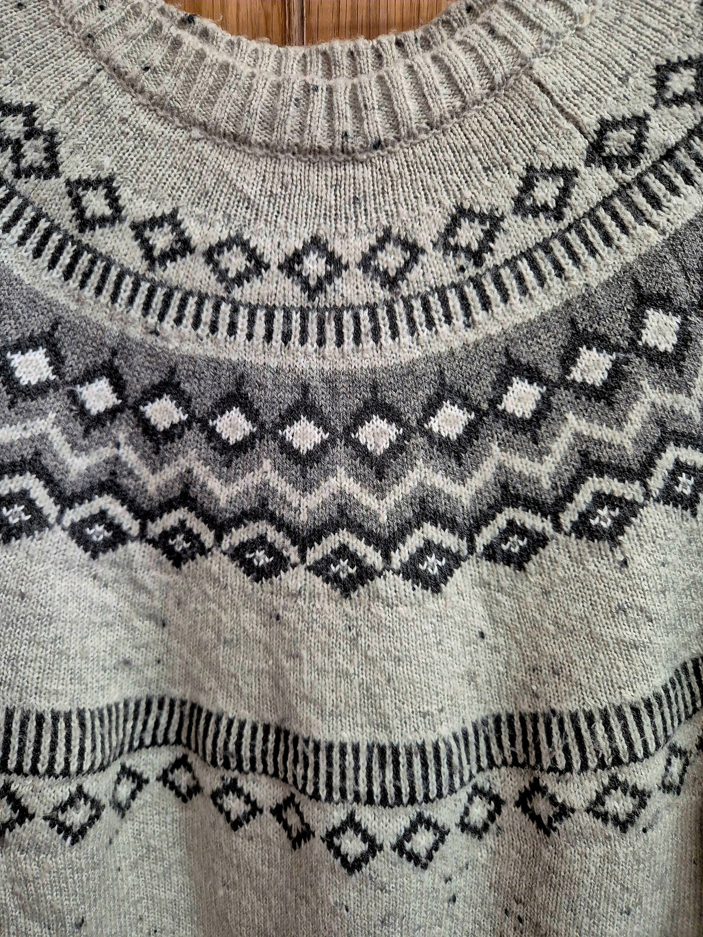 Vintage Fair Isle jumper in tonal grays. Size 14/16