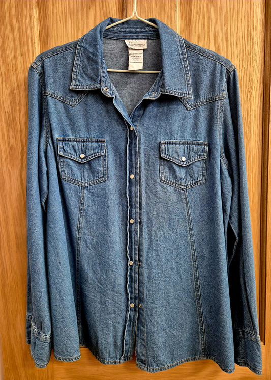 Vintage denim shirt. Size 14