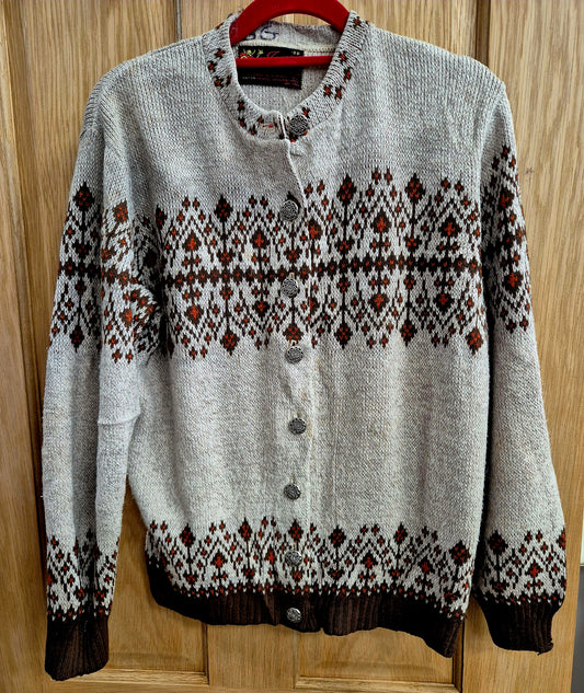 Vintage winter cardigan. Size 10/12