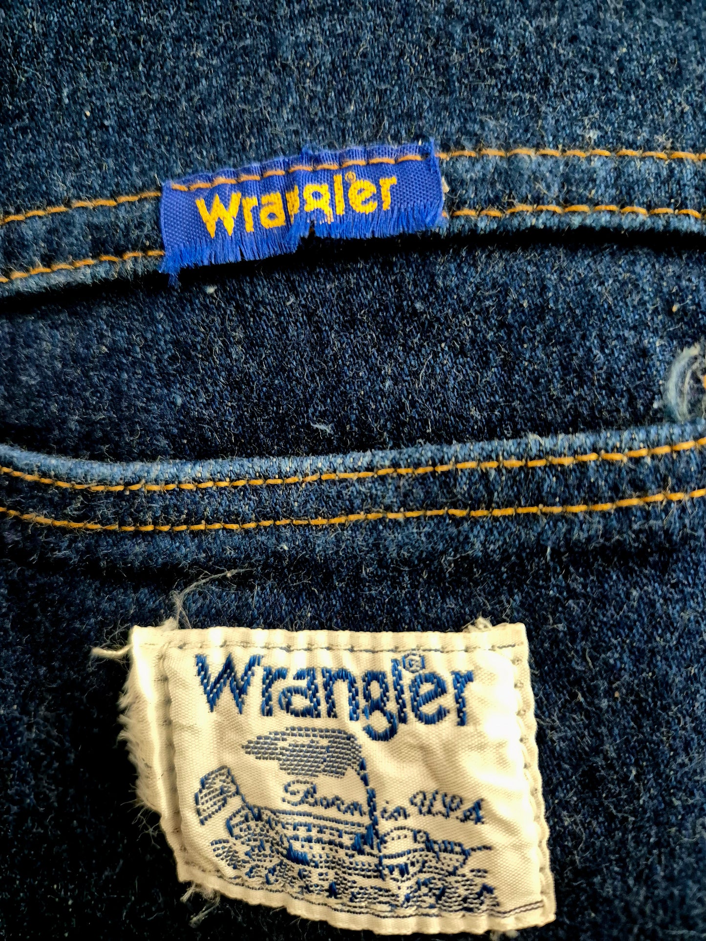 Vintage late 1970s wrangler jeans in beautiful condition. Very rare find. Size 26 waist (uk size 8).