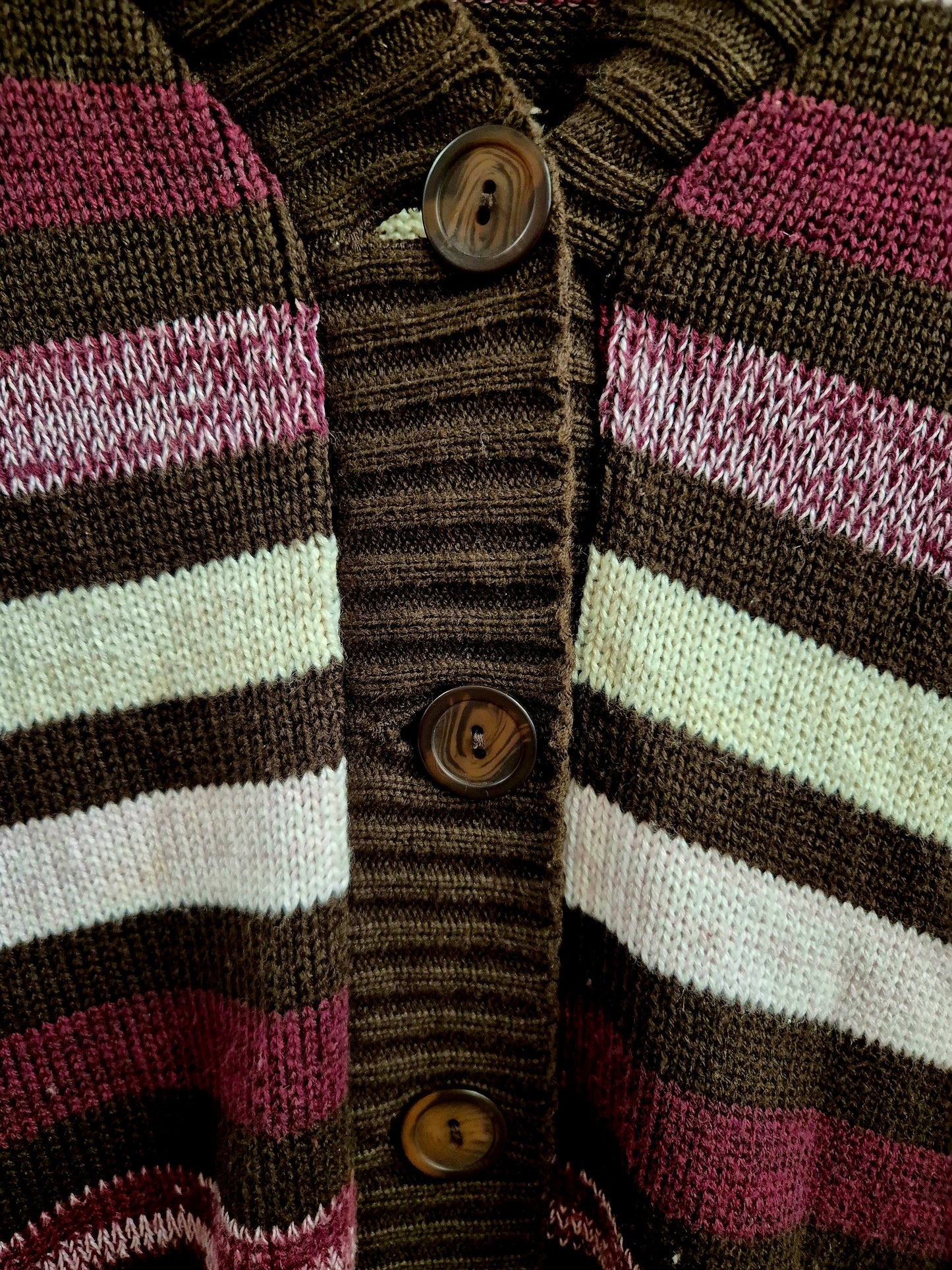 Lovely Vintage cardigan in colours plum, brown & cream. Size uk 14