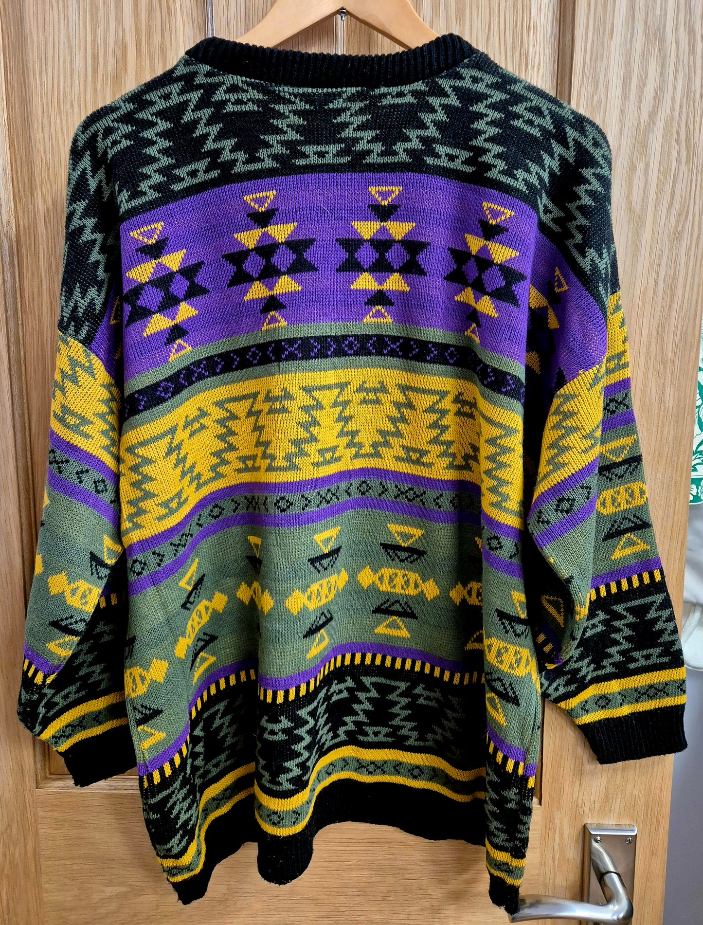 Stunning Vintage Jumper. Size L/XL